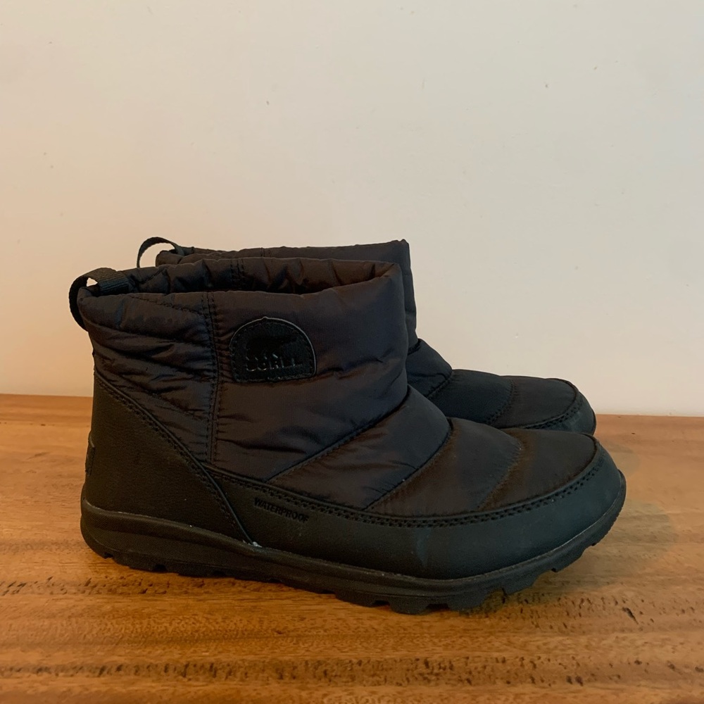 Sorel Womens Puffer Boots Waterproof Winter Whitney Camp Boot Size 8 Black